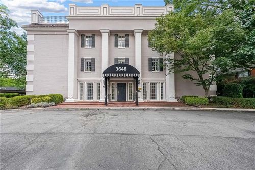 4s-3648 Peachtree Rd Ne, Atlanta, GA, 30319-1244 | Card Image