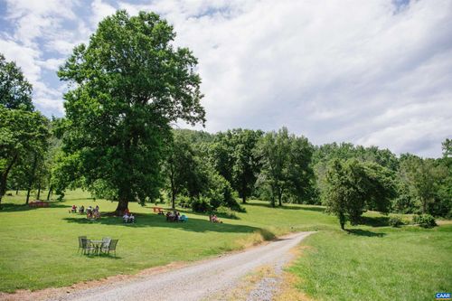 3613 Walnut Branch Ln, NORTH GARDEN, VA, 22959-2104 | Card Image