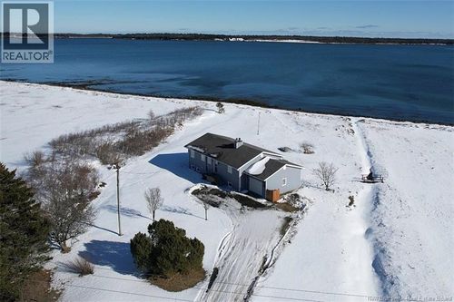 161 Ingalls Head Rd, Grand Manan, NB, E5G3G5 | Card Image