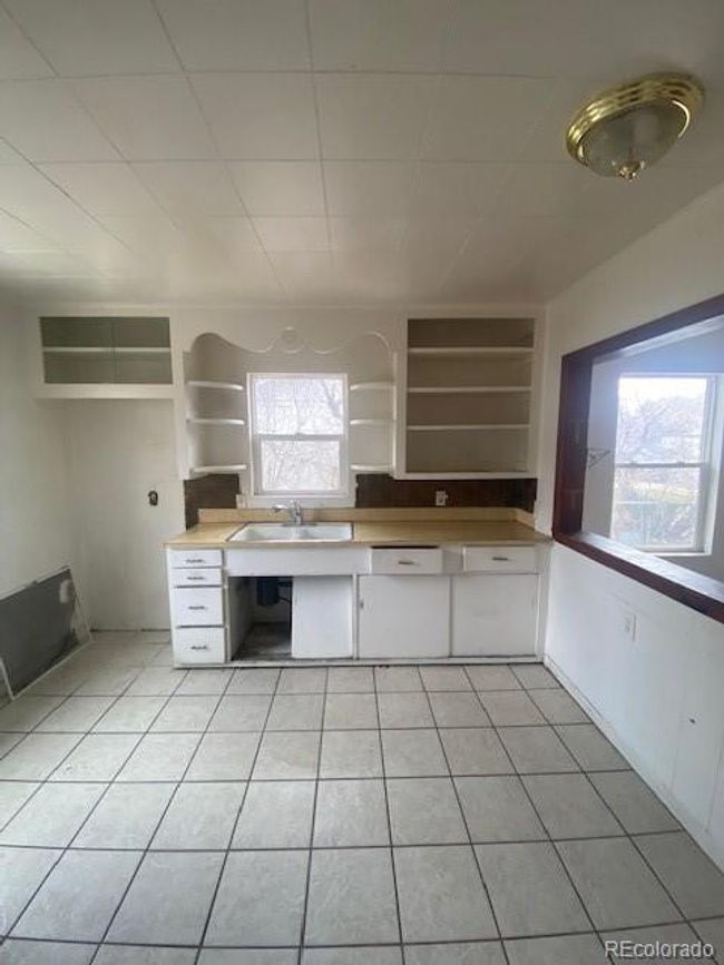 1636 Geneva St, House other with 2 bedrooms, 2 bathrooms and 1 parking in Aurora CO | Image 7