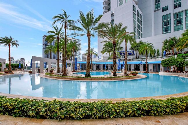 APT-1007 - 333 Las Olas Way, Condo with 2 bedrooms, 3 bathrooms and null parking in Fort Lauderdale FL | Image 40