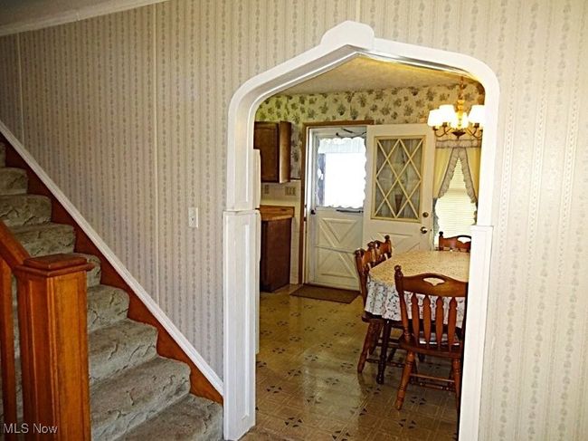210 3 Rd St, House other with 3 bedrooms, 2 bathrooms and null parking in Spencer WV | Image 9