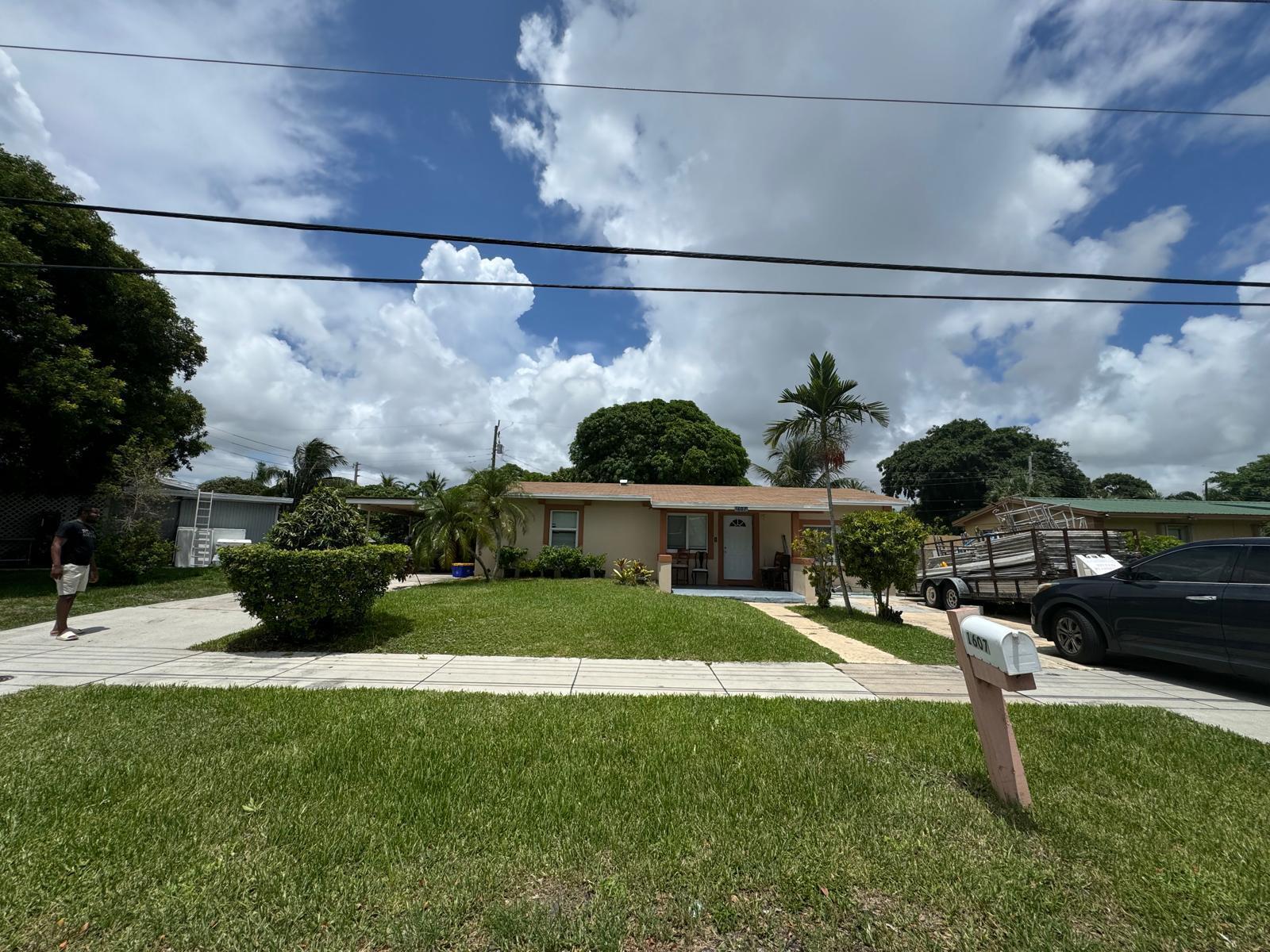 4th St, Boynton Beach, FL 33435