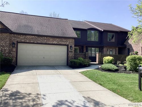122 Hidden Ridge Cmn, Amherst, NY, 14221-5785 | Card Image