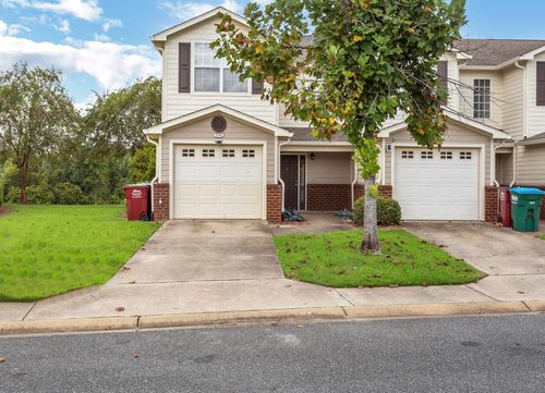 735 Majestic Dr, Crestview, FL, 32536-2254 | Card Image