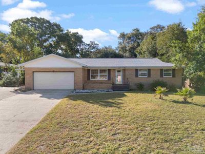 7605 Harvey St, House other with 3 bedrooms, 2 bathrooms and 1 parking in Pensacola FL | Image 1