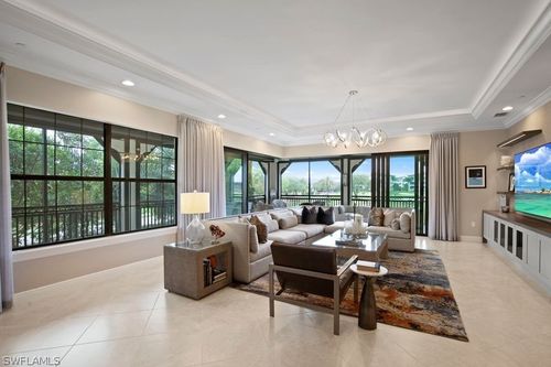 unit-101-16391 Viansa Way, NAPLES, FL, 34110-3463 | Card Image