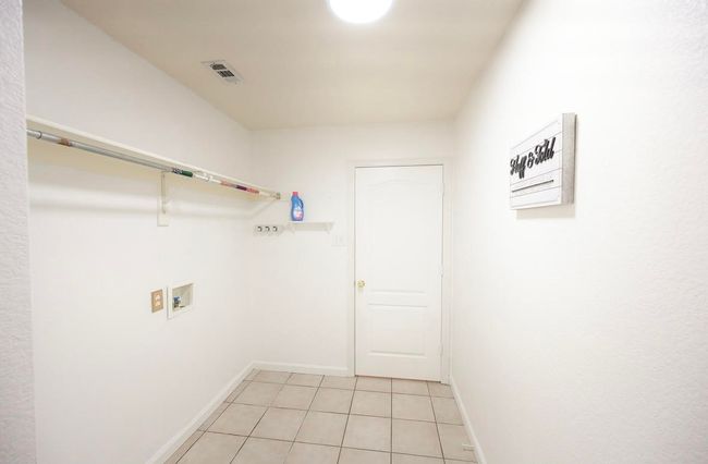 8729 Shavano Dr, House other with 3 bedrooms, 2 bathrooms and null parking in Fort Worth TX | Image 20