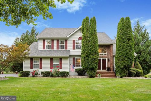 11 Jared Dr, ROBBINSVILLE, NJ, 08691-2525 | Card Image