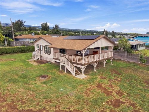 284 Alalani St, Makawao, HI, 96768-8304 | Card Image