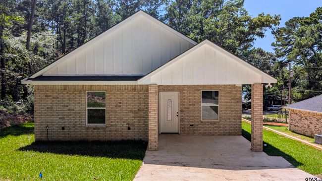 20428 High Point Dr, House other with 3 bedrooms, 2 bathrooms and null parking in Flint TX | Image 17