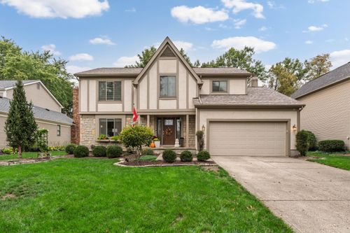 7326 Pueblo Ct, Dublin, OH, 43017-2889 | Card Image