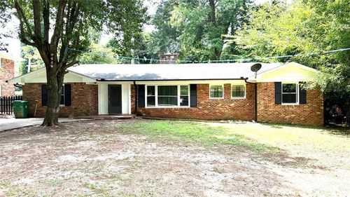 3727 Dial Dr, Stone Mountain, GA, 30083-4024 | Card Image