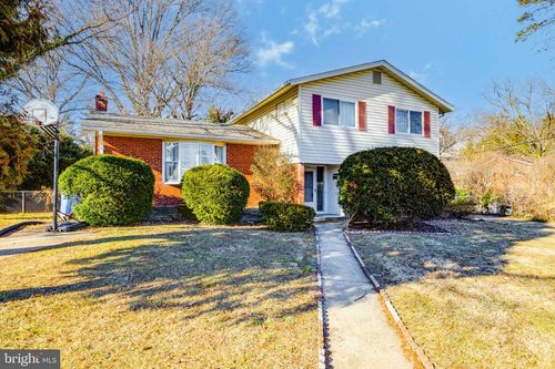 6201 Lone Oak Dr, BETHESDA, MD, 20817-1743 | Card Image