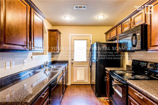 4537 W Pecan St, House other with 3 bedrooms, 2 bathrooms and null parking in Fayetteville AR | Image 5