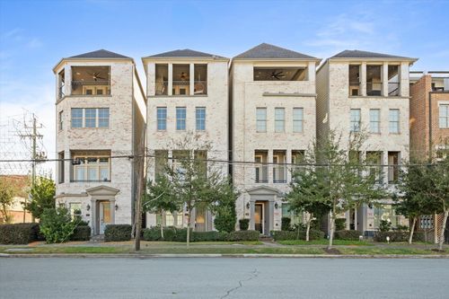 1005 Saint Charles St, Houston, TX, 77003-2363 | Card Image