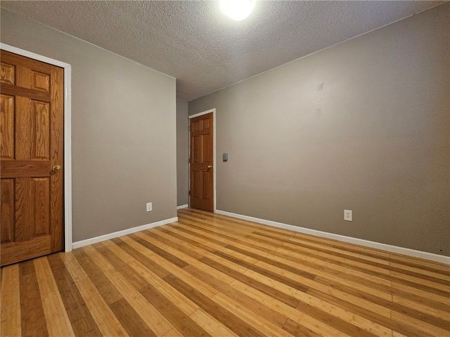 1523 Golden Valley Dr, House other with 3 bedrooms, 2 bathrooms and null parking in Bettendorf IA | Image 8