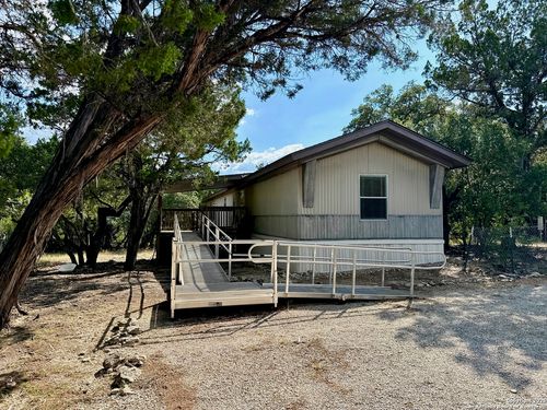 300 Pecos Rd, Bandera, TX, 78003-4539 | Card Image