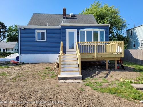 summer-324 Fairfield Ave, Long Branch, NJ, 07740-4826 | Card Image