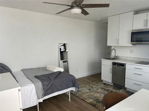17032 *17034 Wilton, Torrance, CA, 90504 | Card Image