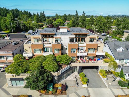 302-7161 West Saanich Rd, Central Saanich, BC, V8M1P7 | Card Image