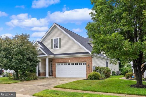 5307 W Philippi Pl, FREDERICKSBURG, VA, 22407-9350 | Card Image