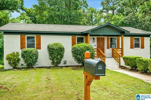 329 2nd Ave, Pleasant Grove, AL, 35127-2744 | Card Image