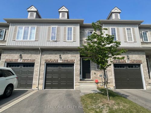 7 Sharp Dr, Ancaster, ON, L9K0J9 | Card Image