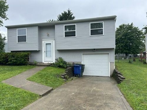 6841 Metuchen Pl, Reynoldsburg, OH, 43068-4057 | Card Image