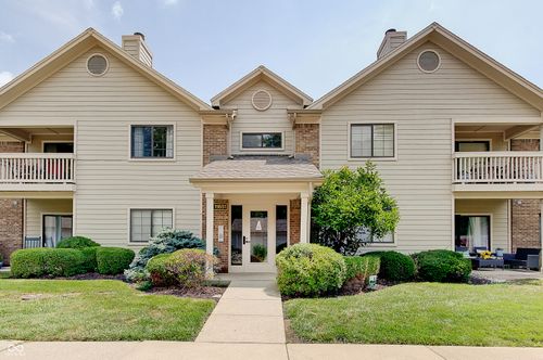 unit-102-11651 Lenox Ln, Carmel, IN, 46032-3834 | Card Image