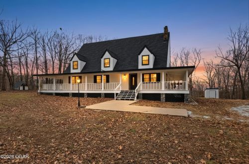 11830 Whispering Pines Rd, Neosho, MO, 64850-7528 | Card Image