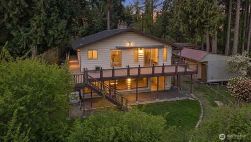 3817 Bells Beach Rd, Langley, WA, 98260-9305 | Card Image