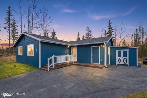 238 Crest Dr, Soldotna, AK, 99669-7425 | Card Image