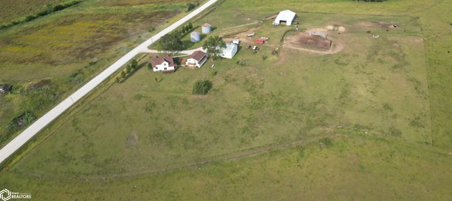 59708 Yankton Rd, Home with 4 bedrooms, 3 bathrooms and null parking in Griswold IA | Image 6