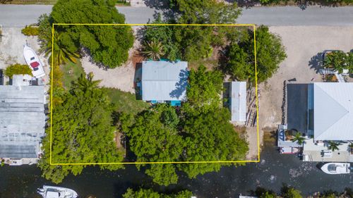 30881 Witters Ln, Big Pine Key, FL, 33043-5025 | Card Image