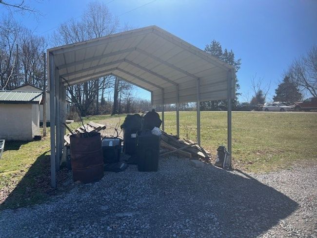 892 Norris Rd, House other with 3 bedrooms, 3 bathrooms and 2 parking in Clarkrange TN | Image 30