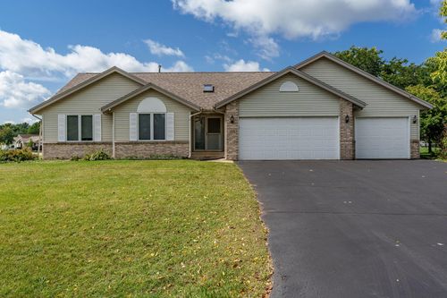 144 Bristlewood Ct, Rockton, IL, 61072-3216 | Card Image