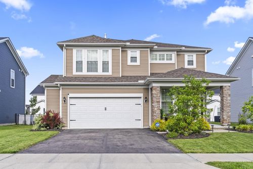 3654 Mystic Way, Grove City, OH, 43123-3699 | Card Image