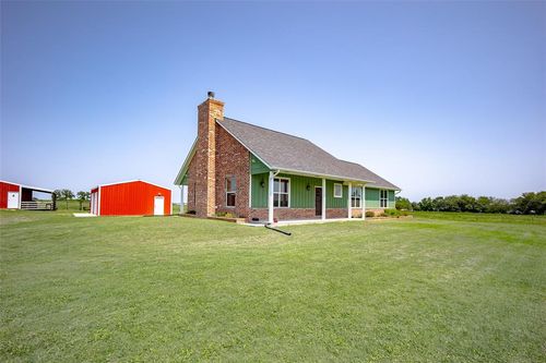 25751 E County Road 1690, Elmore City, OK, 73433-8643 | Card Image