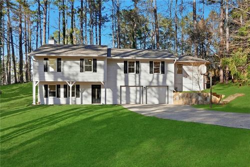 915 Wyntuck Dr Nw, Kennesaw, GA, 30152-4081 | Card Image