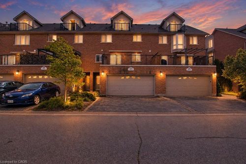 23 Grosvenor Lane, Cambridge, ON, N1R8N2 | Card Image