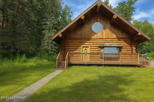 51103 Holt Lamplight Rd, Nikiski, AK, 99611-9372 | Card Image