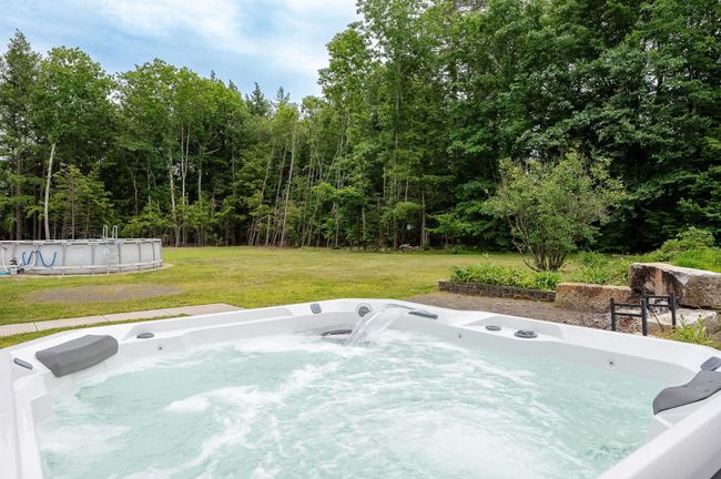 17 Pine Meadow Dr, House other with 3 bedrooms, 2 bathrooms and null parking in North Berwick ME | Image 35