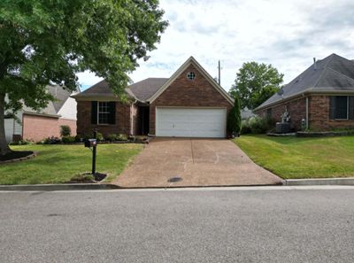 9577 Daly Dr, House other with 3 bedrooms, 2 bathrooms and null parking in Lakeland TN | Image 2