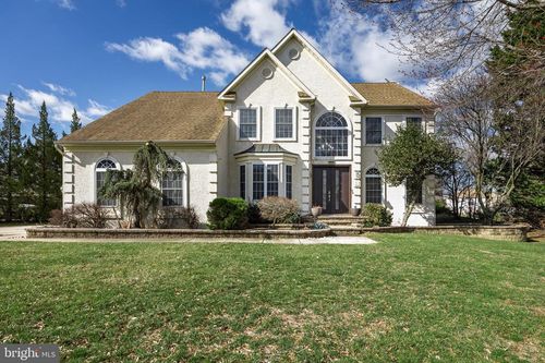 2 Rothbury Dr, Lumberton, NJ, 08048-5800 | Card Image