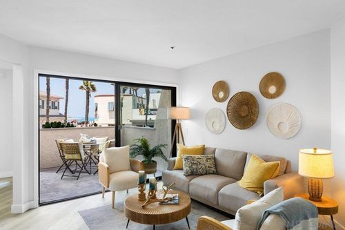 unit-4-4465 Ocean Blvd, San Diego, CA, 92109-3930 | Card Image