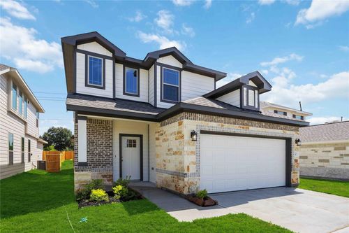 422 Tejas Village Pkwy, Beasley, TX, 77417-5015 | Card Image