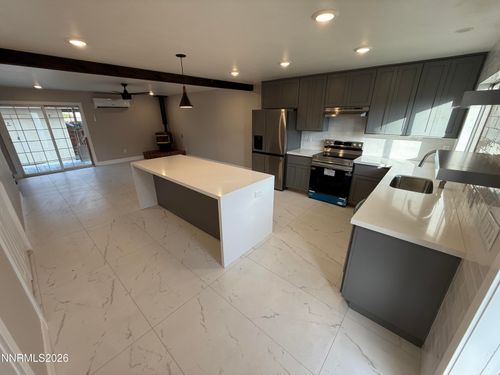 497 Smithridge Park, Reno, NV, 89502-5769 | Card Image