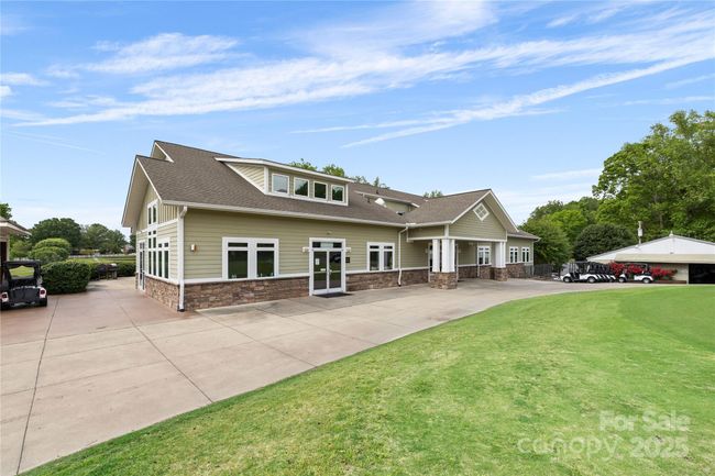 Club House | Image 34