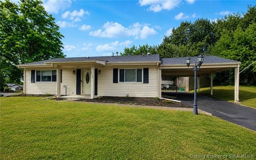 2713 Wahoo Drive, New Albany, IN, 47150 | Card Image